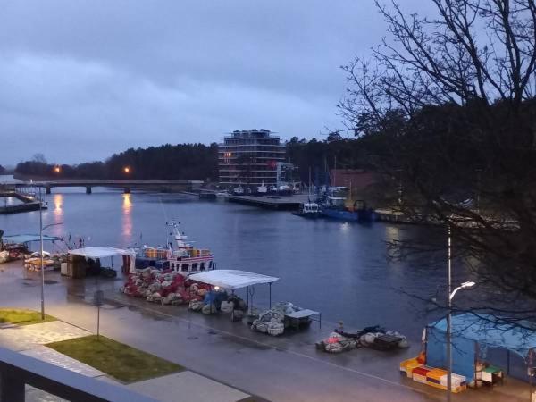 Z Widokiem Na Morze I Port